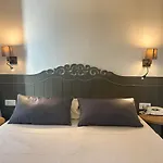 Pino Hotel 3*