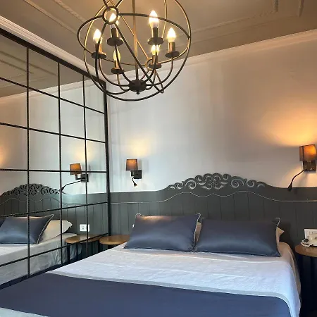 Hotel Pino *