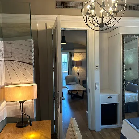 Hotel Pino Estambul
