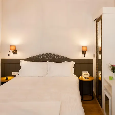 Pino Hotel 3*